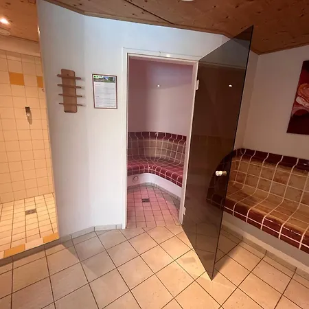 מלון Luehrmann 3*