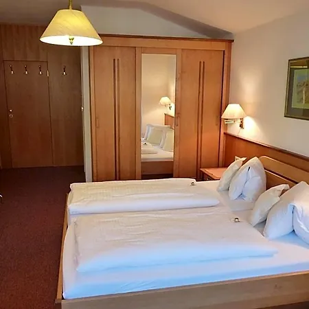 Luehrmann Szálloda 3*