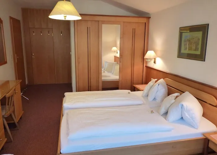 Отель Luehrmann 3*