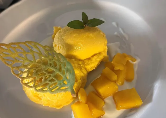 Отель Luehrmann